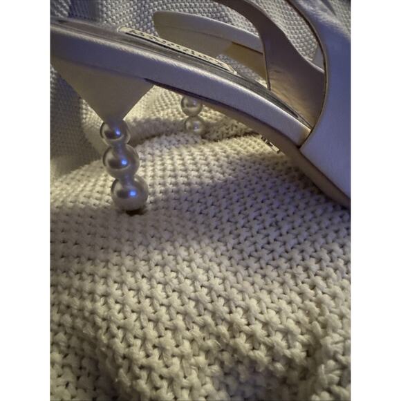 Badgley Mischka Beatrix Pointed-Toe Slingback Heel w/ Pearl-Beaded Heel 10 NIB - Picture 5 of 11